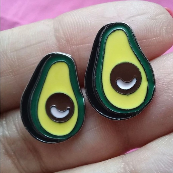 Avocado stud earrings- Avocado Earrings- Avocado lover earrings- Green Avocado - Picture 3 of 4